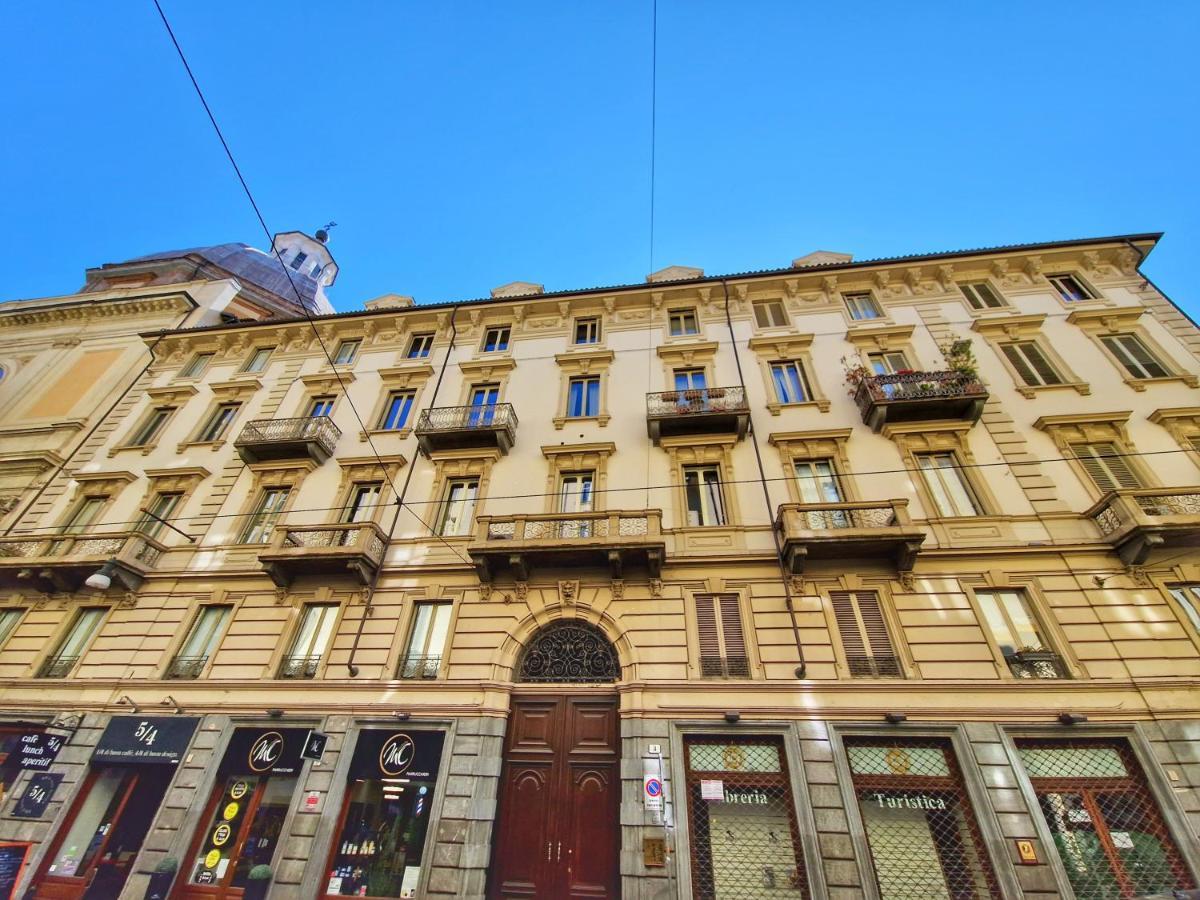 Ana'S Place Torino 2 Apartment Bagian luar foto